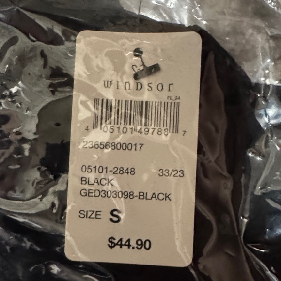 Windsor Black Floral Lace Long Sleeve Dress - Picture 2 of 2